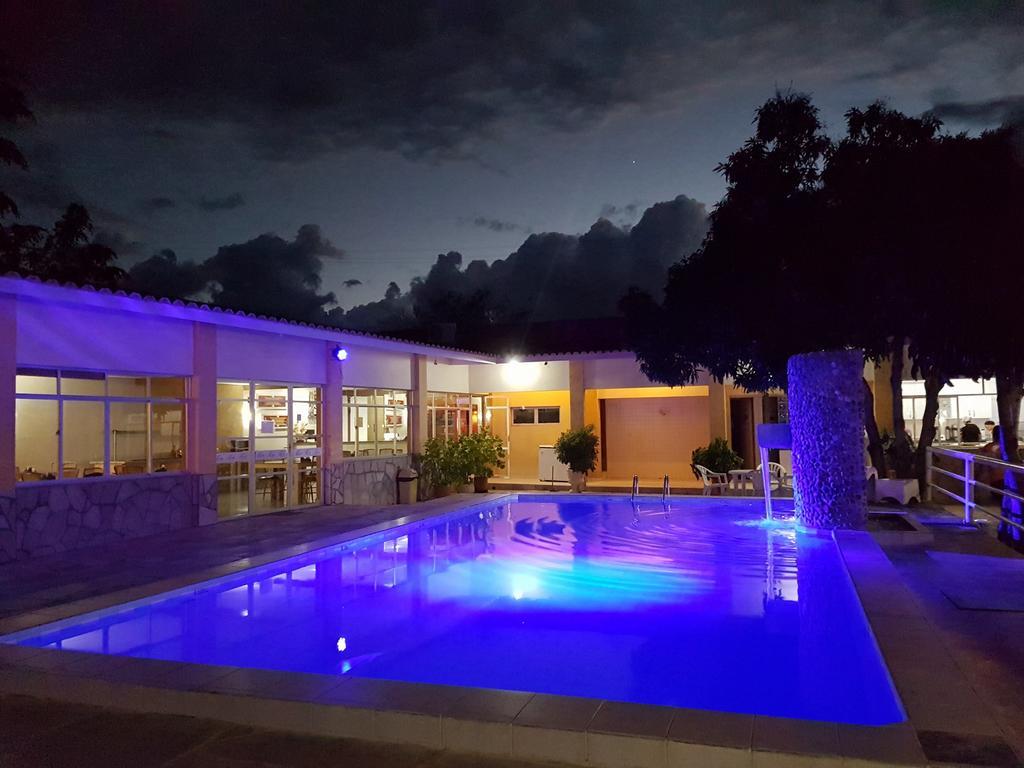 Hotel Brotas Afogados da Ingazeira Ngoại thất bức ảnh